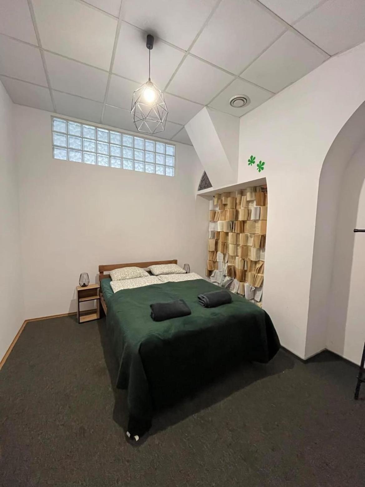 Nice Room In Old Town Krakow Exterior photo